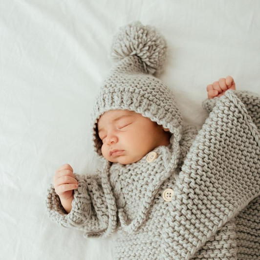  Ice Grey Garter Stitch Knit Bonnet for Babies and Toddlers | Huggalugs