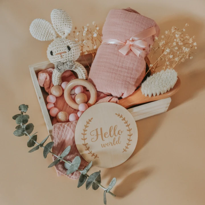 Newborn Gift Box - Pink | embe baby
