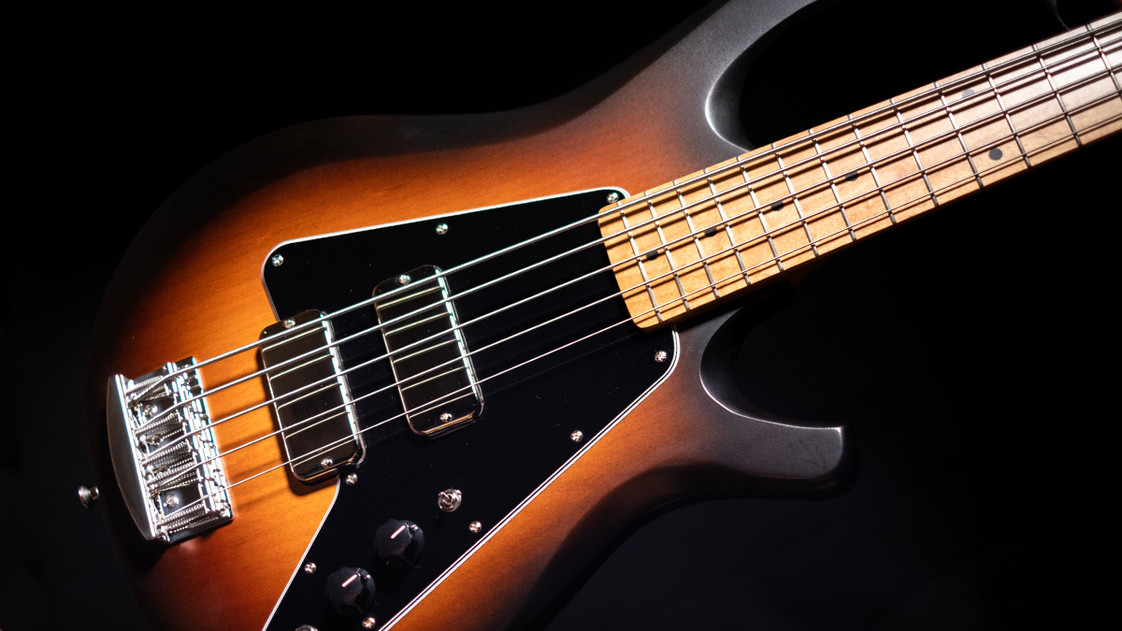 Serek – Super Unique and Super Functional Basses, Designed by a Bassist