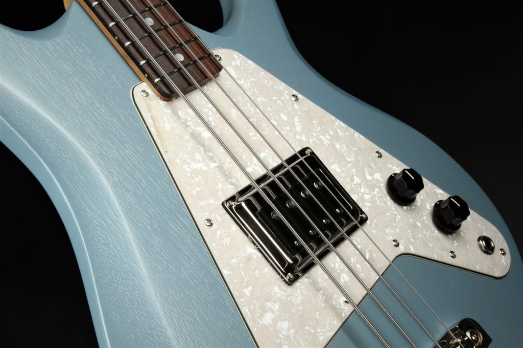 Serek – Super Unique and Super Functional Basses, Designed by a Bassist