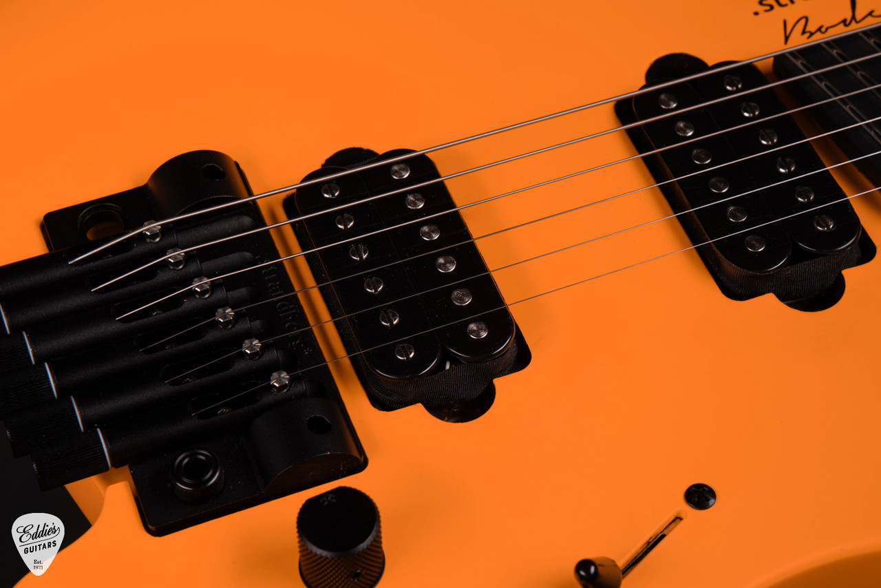 Hold - Strandberg Boden Standard NX 6 Trem - Neon Orange - Eddie's