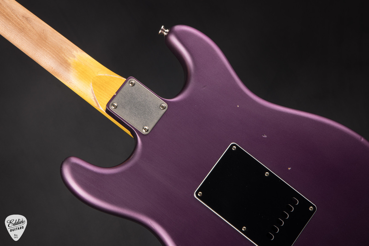 ギター Nash Guitars NF-3 Nash Wayfarer WF3/Trem - Grape Metallic - Eddie's Guitars
