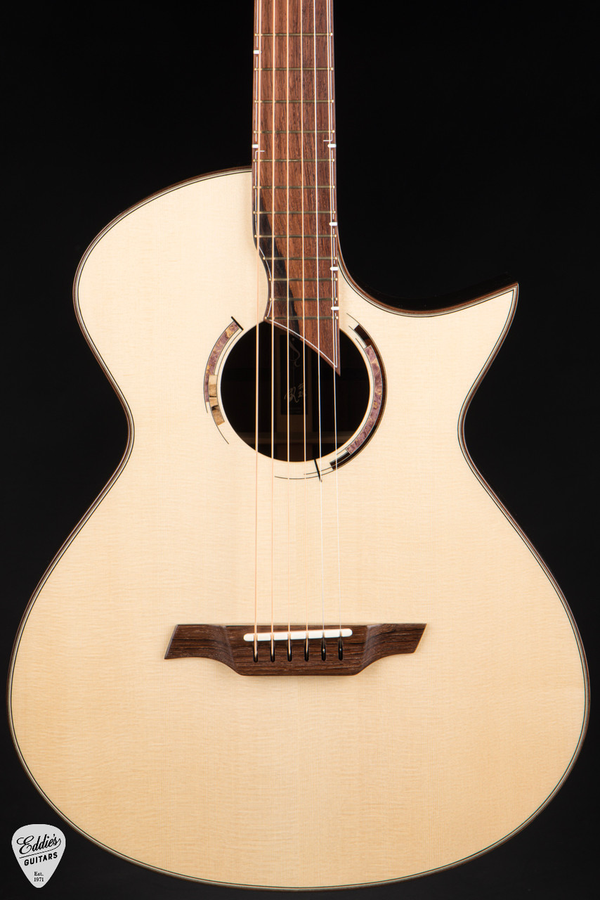 Roggero RGo-M 12 Fret - Swiss Moon Spruce & Madagascar Rosewood