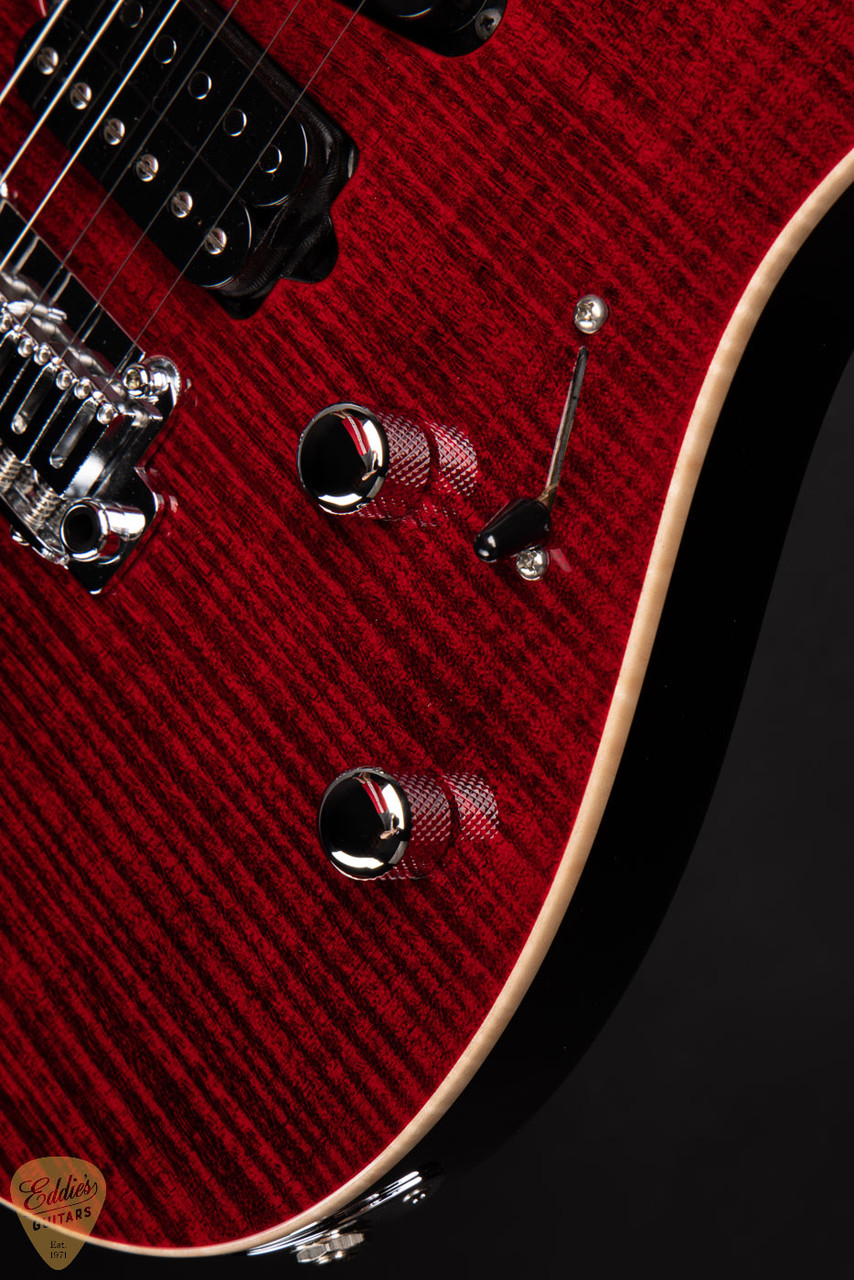Suhr Modern Plus - Chili Pepper Red - Eddie's Guitars