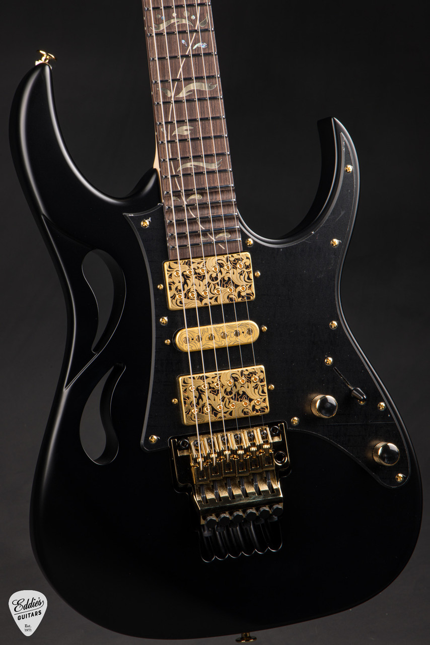 Ibanez PIA3761XB Steve Vai Signature - Onyx Black - Eddie's Guitars