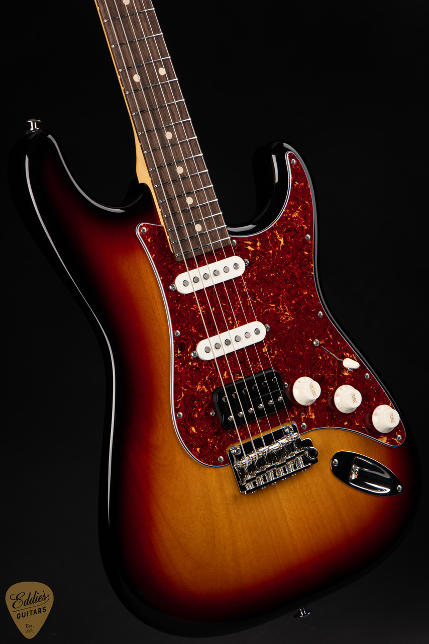 Suhr Classic S - 3 Tone Burst - Eddie's Guitars