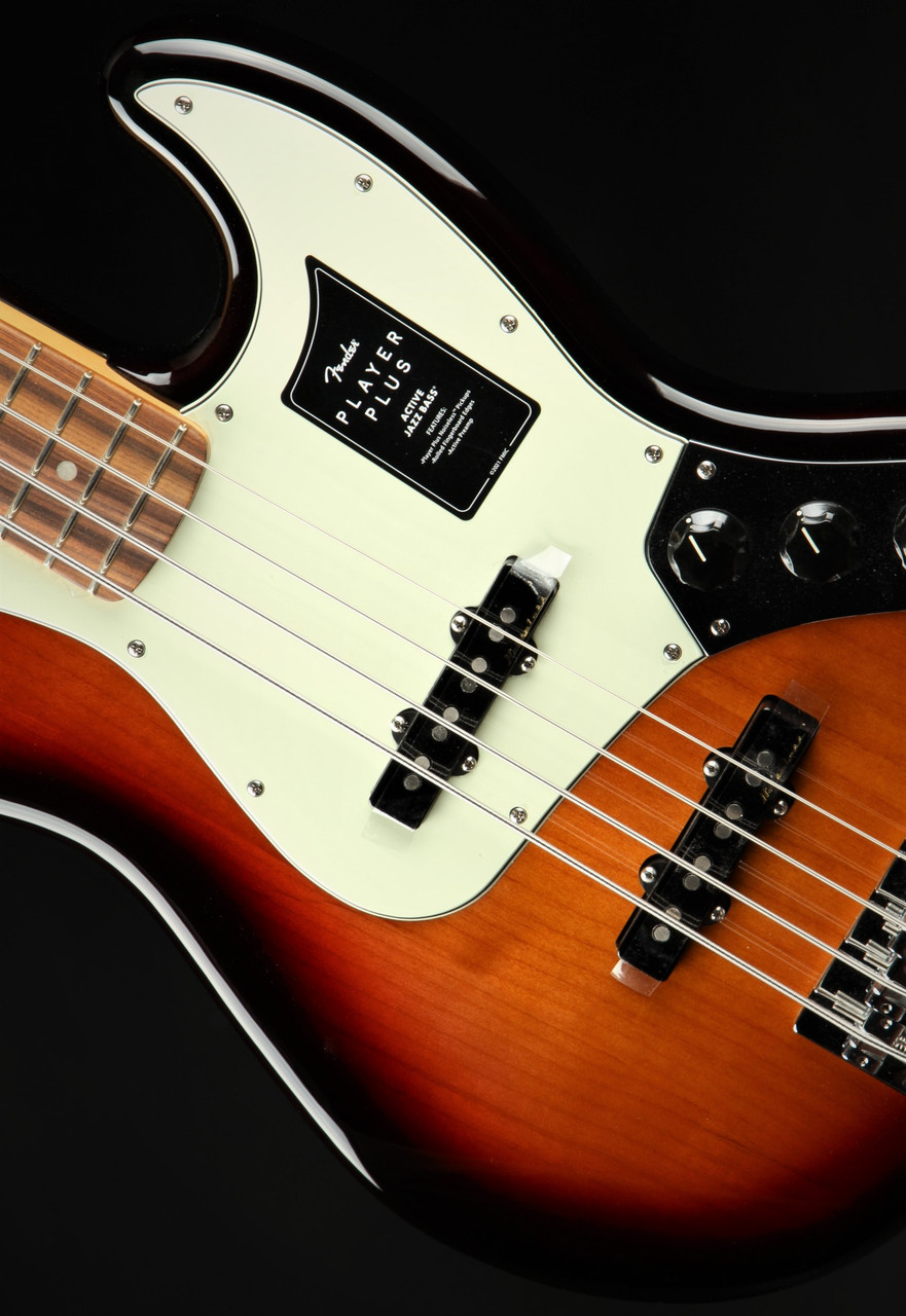 2022 - Fender Player Plus Active Jazz Bass - 3-Color Sunburst