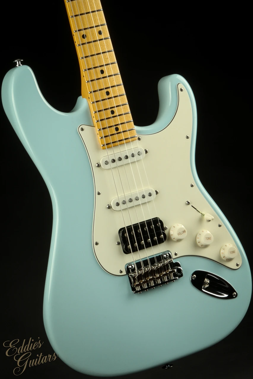 2023 - Suhr Classic S Antique HSS - Sonic Blue #73458 - Eddie's