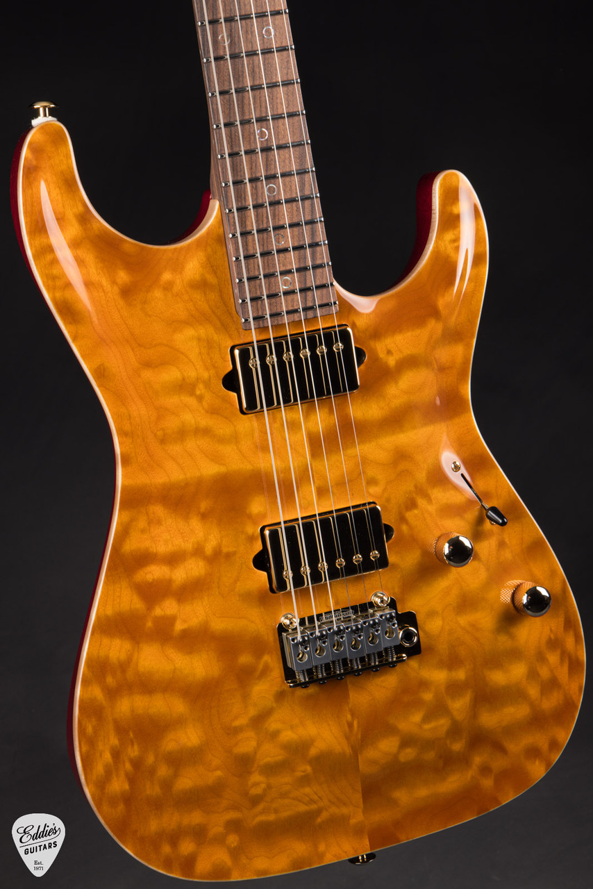 2024 - Suhr Standard Carve Top Pau Ferro Neck - Trans Amber