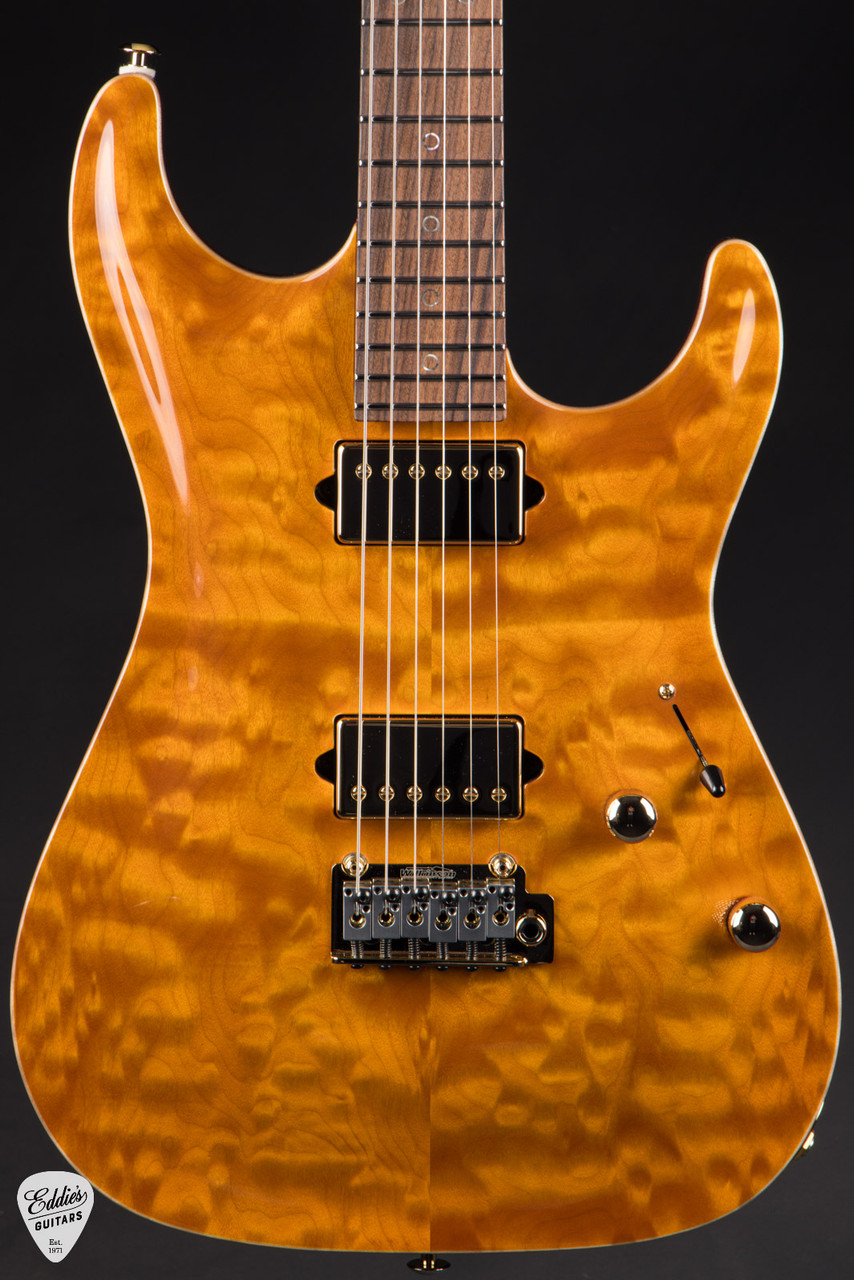 2024 - Suhr Standard Carve Top Pau Ferro Neck - Trans Amber