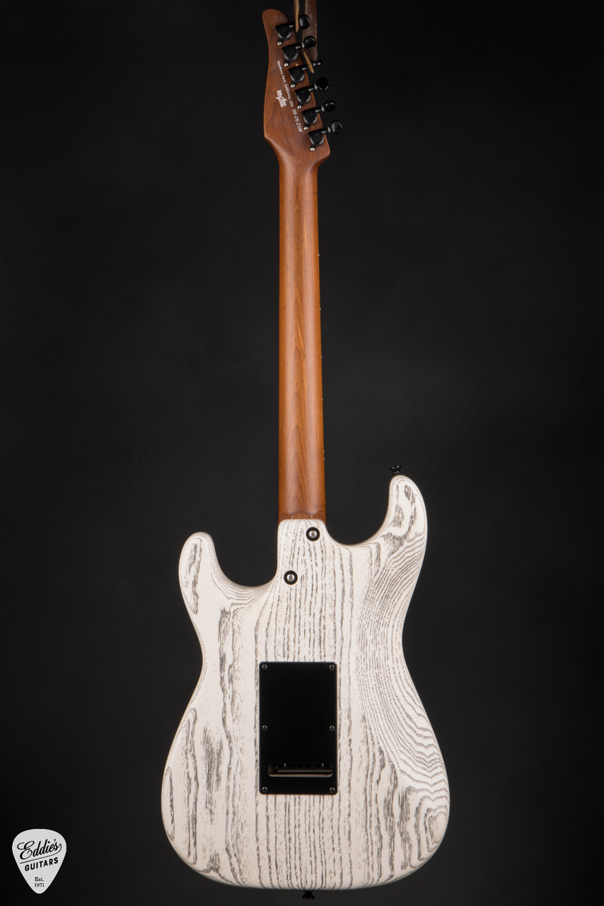 Tom Anderson Icon Classic - White with Black Dog Hair - Eddie's
