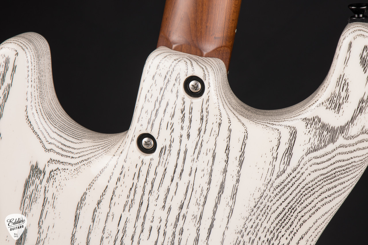 Tom Anderson Icon Classic - White with Black Dog Hair - Eddie's