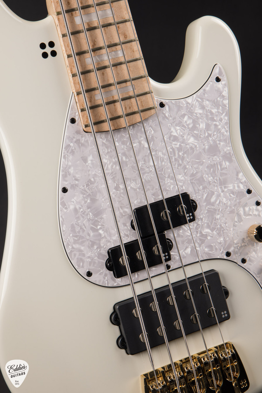 Sale Pending - Sandberg California VM 5-String High Gloss - Virgin