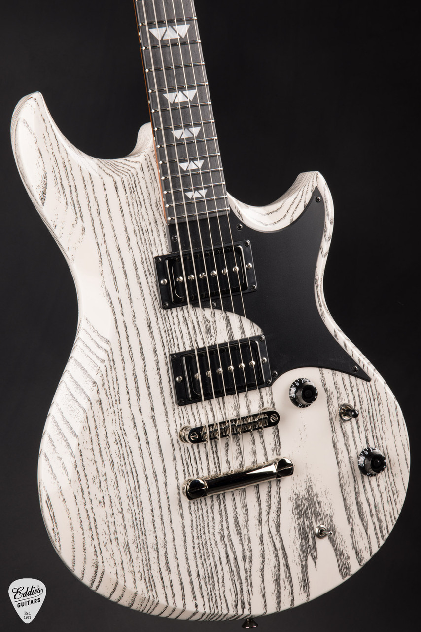 Wolfenden Custom Guitar エレキギター Tom Anderson Wolfhound Mutt - White with Black Dog Hair - Eddie's