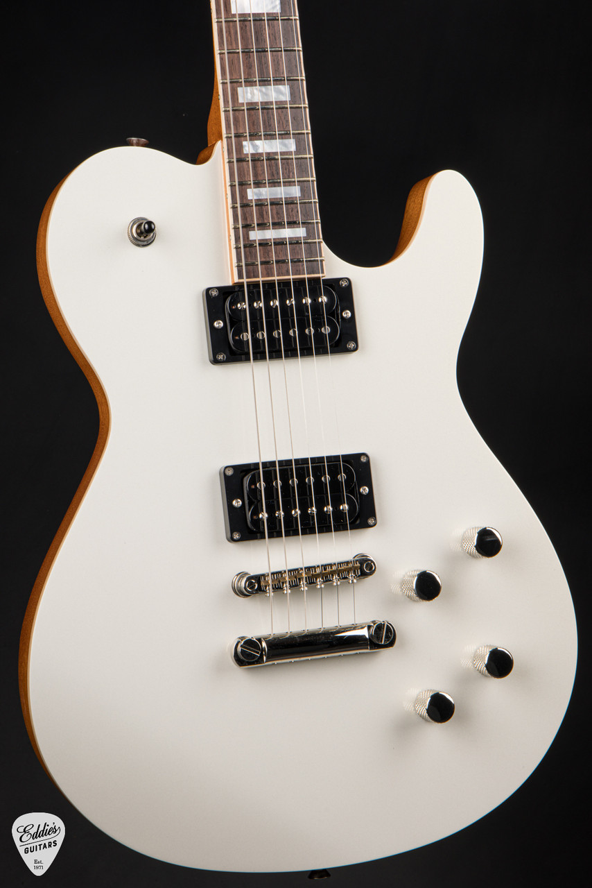 James Tyler JTG M1 - White Pearl Metallic - Eddie's Guitars