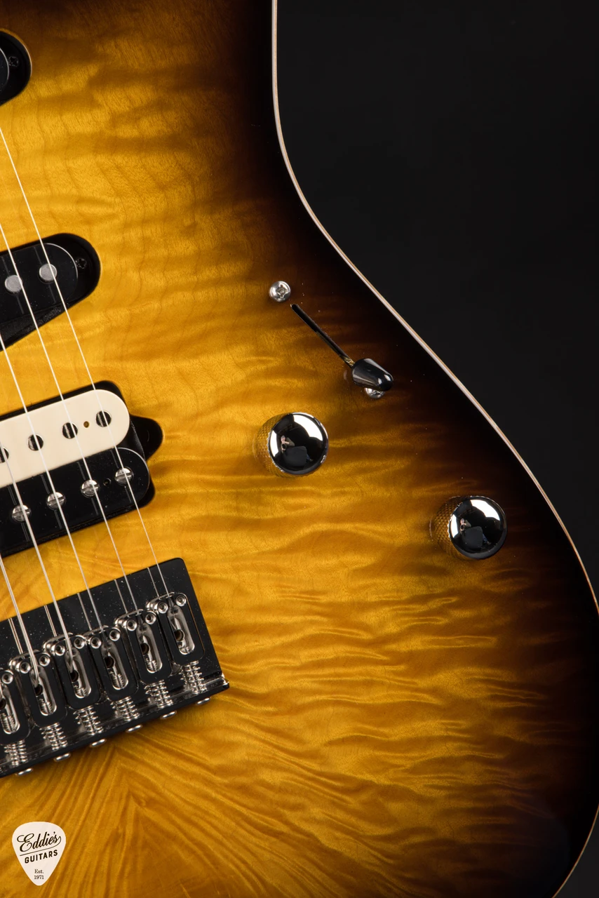 Suhr Standard Roasted - 2 Tone Tobacco Sunburst - Eddie's Guitars