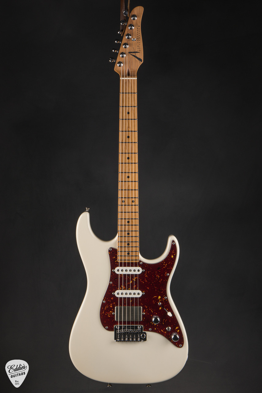 Tom Anderson Angel Player - Olympic White #02-09-26P - Eddie's Guitars