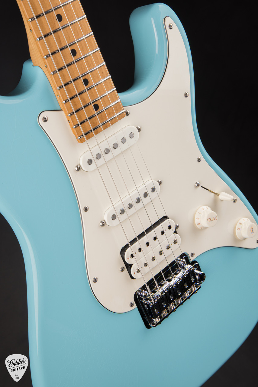 Suhr Classic S Antique Neoteric Limited Edition - Daphne Blue