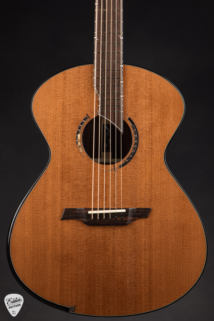 Roggero RGo-M - Lost Tunnel Redwood & Mother Claro Walnut