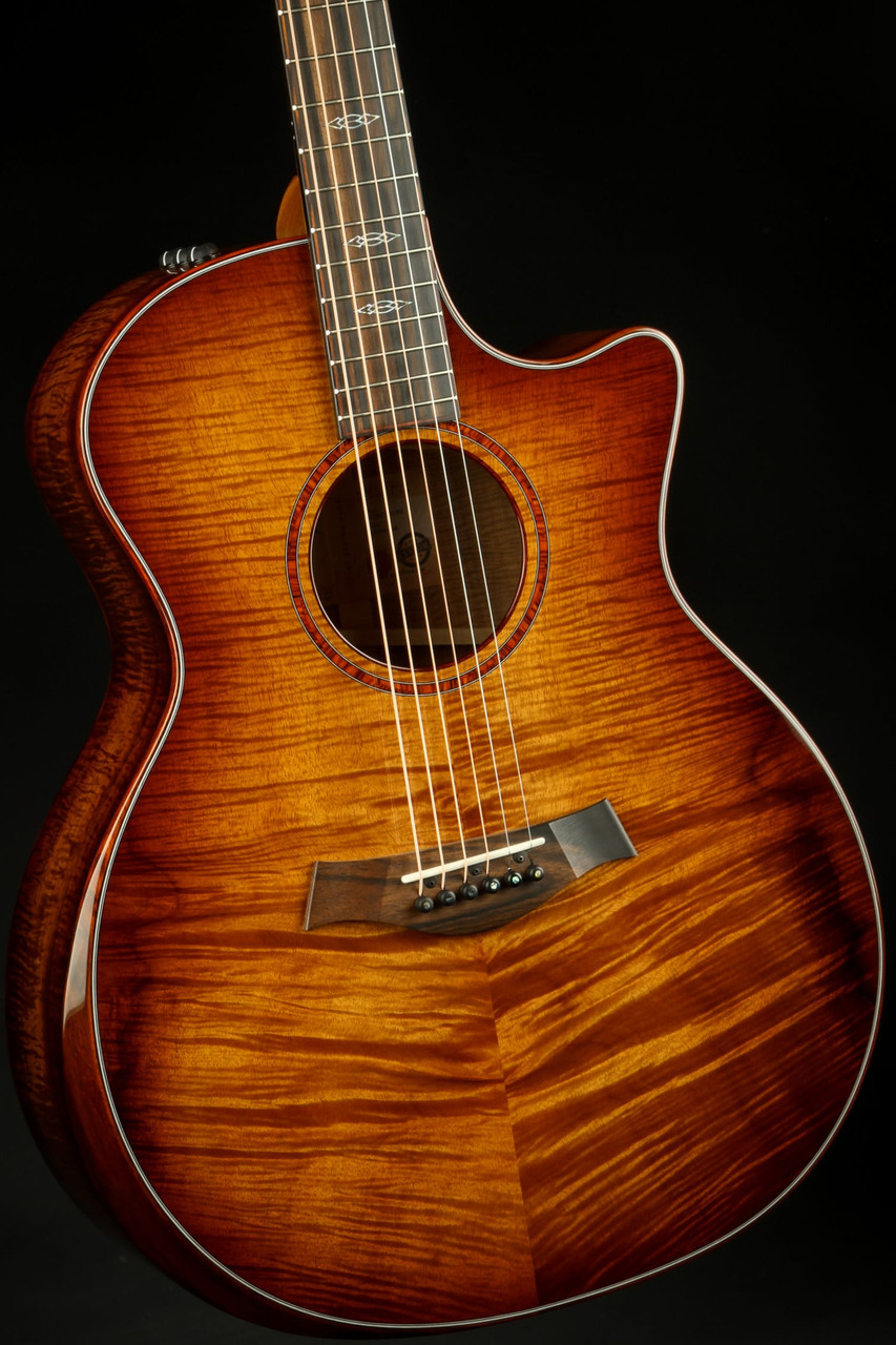 2023 - Taylor Custom GA - Master Hawaiian Koa - Eddie's Guitars