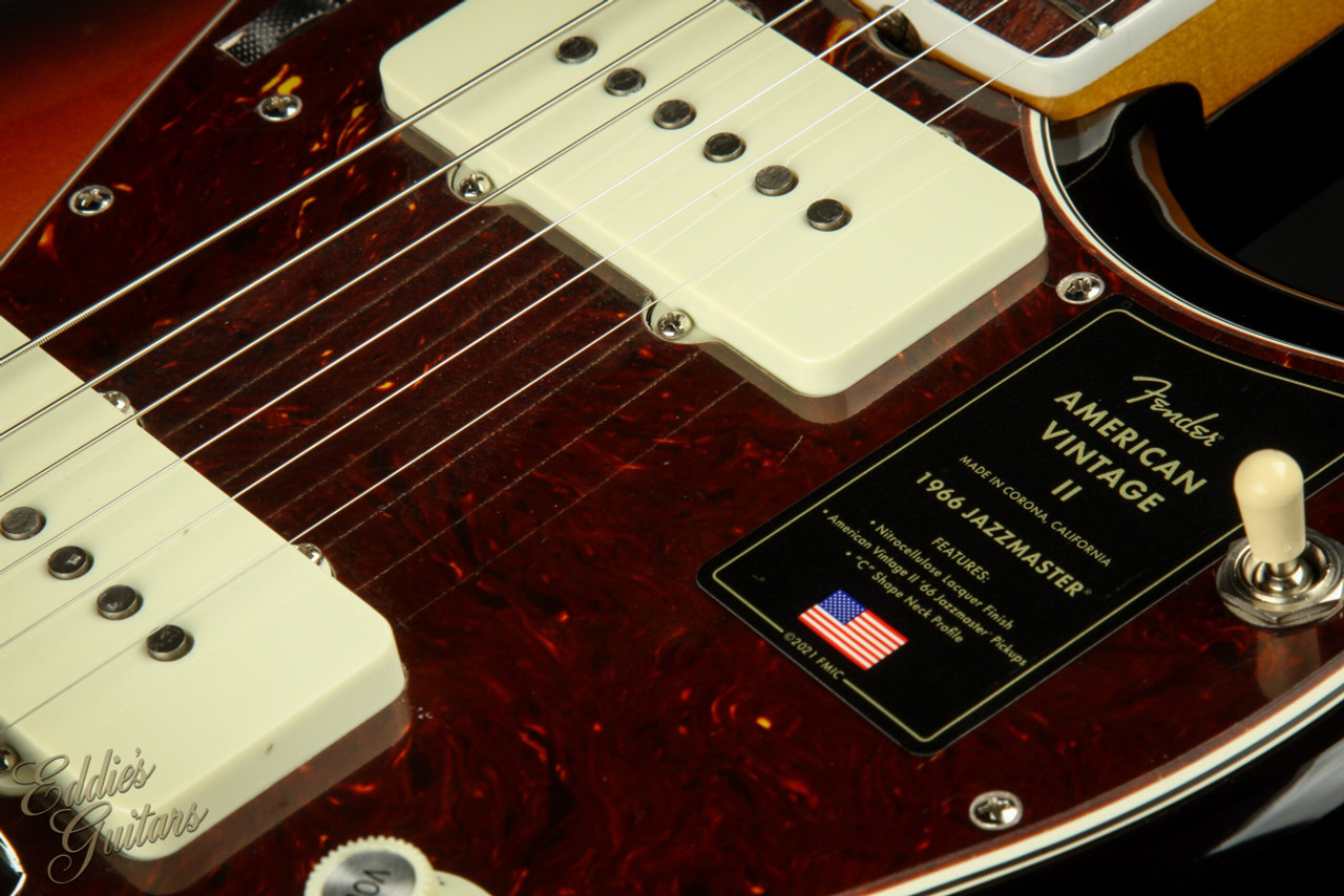 Fender American Vintage II 1966 Jazzmaster - 3-Color Sunburst