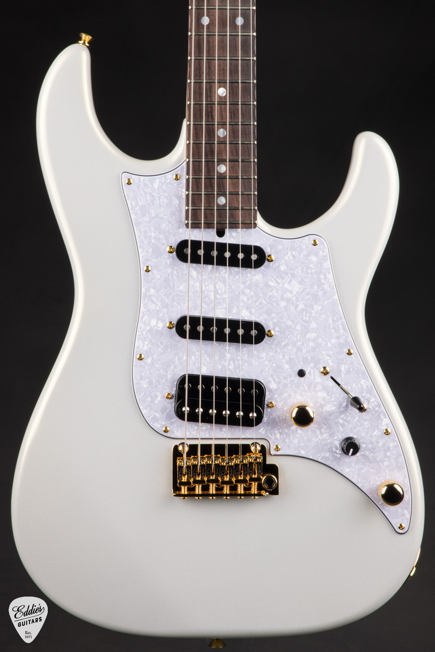 James Tyler JTG MK1 - White Pearl Metallic - Eddie's Guitars