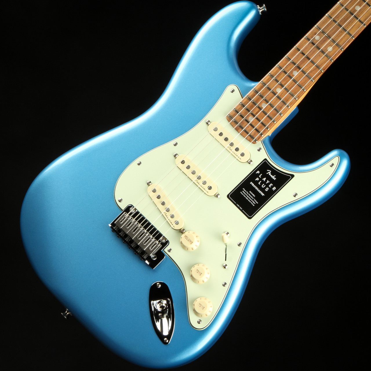 2022 - Fender Player Plus Stratocaster®, Pau Ferro Fingerboard