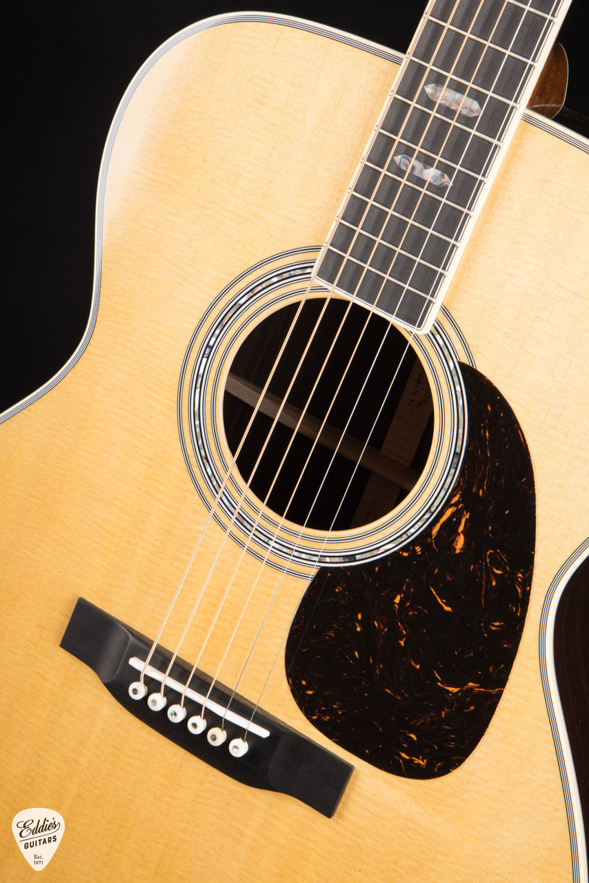 Martin J-40 #2942544 - Eddie's Guitars
