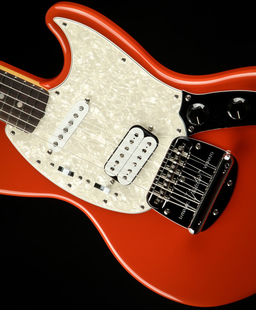 2021 - Fender Kurt Cobain Jag-Stang® - Fiesta Red - Eddie's Guitars