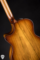 Taylor Custom #42 C14ce B5042 Grand Auditorium Bearclaw Sitka Spruce/Blackheart Sassafras – Shaded Edgeburst/NAMM 2025 Acoustic Guitar