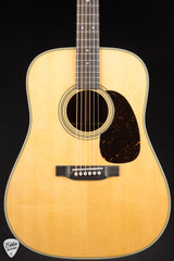 Martin D-28 / New For 2025 Acoustic Guitar