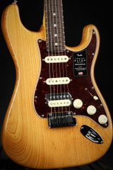 Fender American Ultra Stratocaster HSS - Aged Natural
