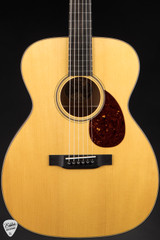Collings OM1A JL Julian Lage – Adirondack Spruce & Honduran Mahogany Acoustic Guitar