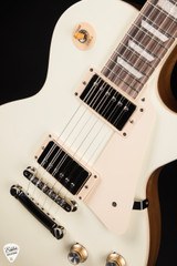 Gibson Les Paul Standard ’60s Plain Top Classic White electric guitar