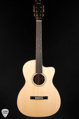 Bourgeois OMS-12C Soloist - Italian Spruce & Brazilian Rosewood Acoustic Guitar