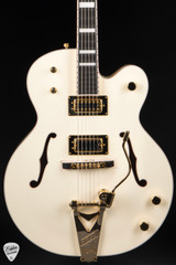 Gretsch G8424TG Billy Duffy Signature Falcon™ with Bigsby® LTD Vintage White Lacquer electric guitar