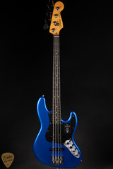 Fender American Ultra II Jazz Bass Noble Blue electric guitar