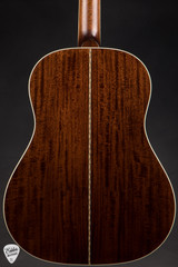 Bourgeois Slope D Banjo Killer – Bearclaw Sitka Spruce & Figured Mahogany Acoustic Guitar