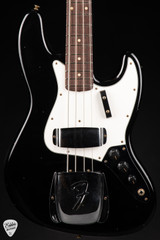 Fender Custom Shop 1964 Jazz Bass Journeyman Bass Guitar in Black