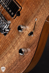 Suhr Roasted Modern Roasted Swamp Ash/Figured Walnut Electric Guitar in Natural