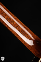 Collings 002H-T – Sitka Spruce & Indian Rosewood Acoustic Guitar