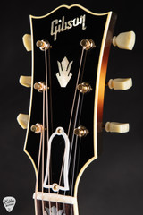Gibson SJ-200 Original Vintage Sunburst acoustic guitar