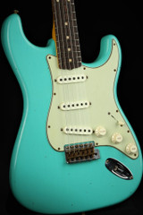 Fender Custom Shop Limited '62/'63 Stratocaster Journeyman Relic - Aged Seafoam Green #CZ549147