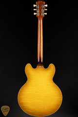 Gibson Custom Shop PSL ’64 ES-335 Figured Reissue Gloss Green Lemon electric guitar