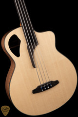 Furch Bc 62-SW 4 FR Sitka Spruce & Walnut Fretless Acoustic Bass