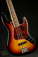 Fender American Vintage II 1966 Jazz Bass - 3-Color Sunburst #V2208282