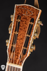 Driftwood Grand Session – Sitka Spruce & Pomelle Bubinga Acoustic Guitar