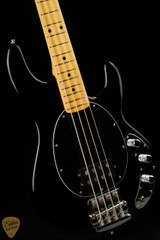 Ernie Ball Music Man Retro 70's StingRay - Black