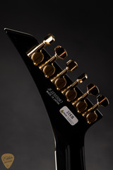 Jackson MJ Series Rhoads RR24MG electric guitar Black with Yellow Pinstripes