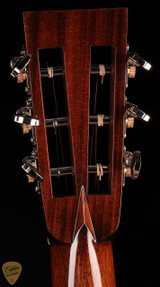 Collings 002H-T Sitka Spruce & Indian Rosewood Acoustic Guitar